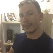 Tenis de campo y entrenamientos fitness